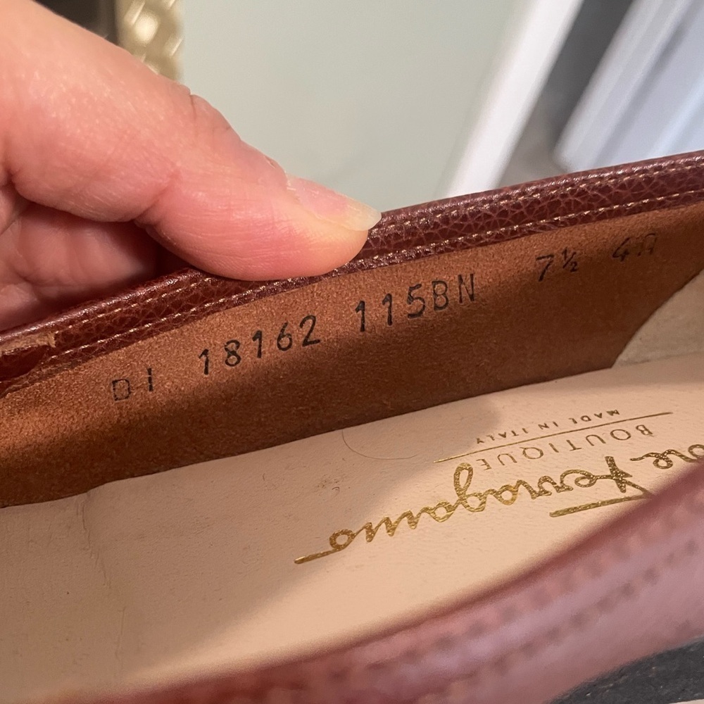 Salvatore Ferragamo Vintage  Brown Leather Flats - Picture 8 of 9